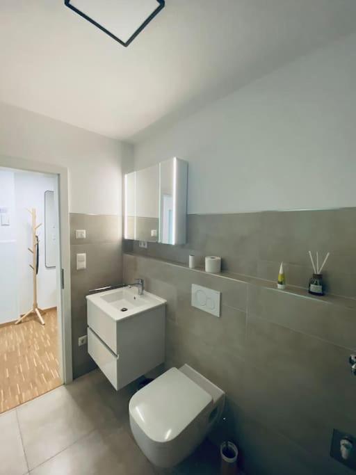 Doreyhome P5 - Zentrale Apartment Fuer 5 Pers Nahe Der Altstadt - Parkplatz - Wlan Passau Exterior photo
